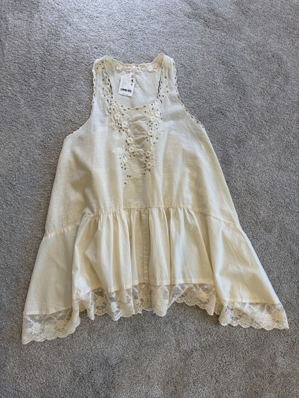 Free People Ivory Boho Tunic Top XS NWT Lace Embroidered Flowy Tank Blouse - Picture 3 of 6